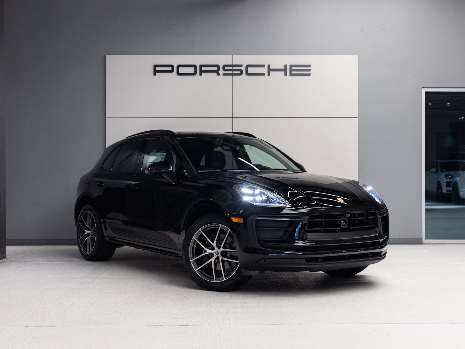 2026 Porsche Macan Macan