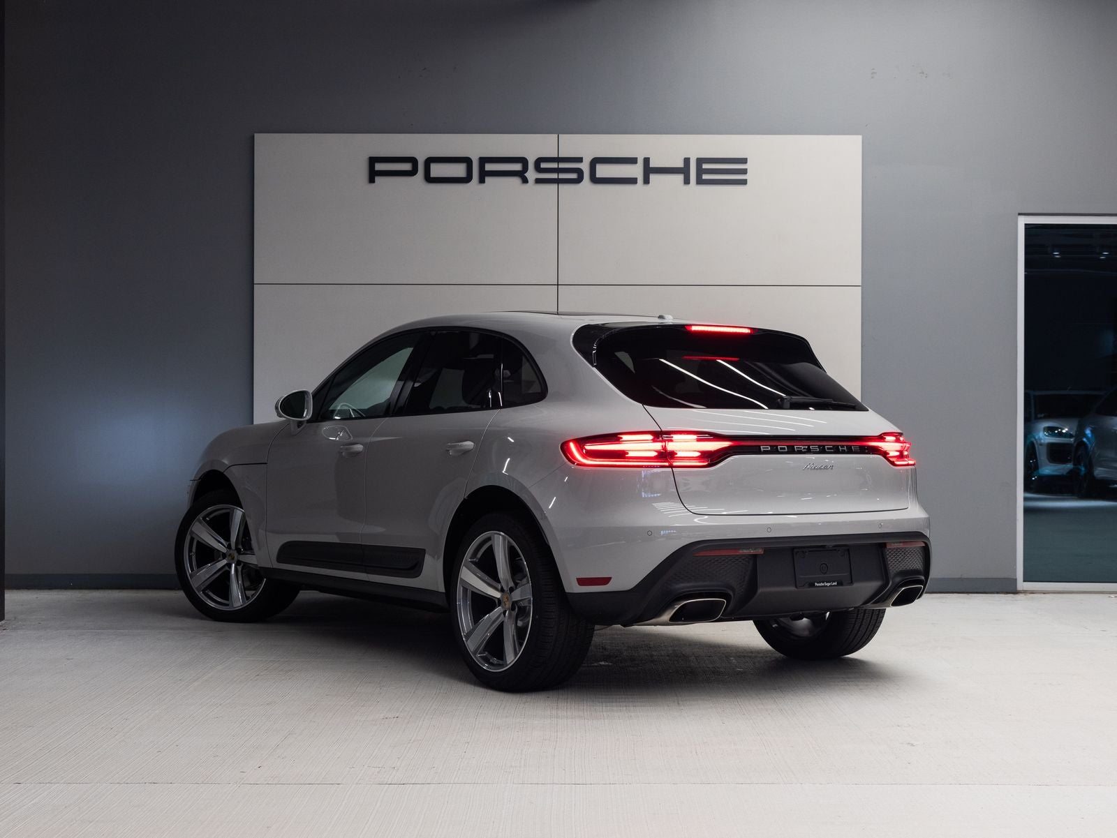 2026 Porsche Macan Macan