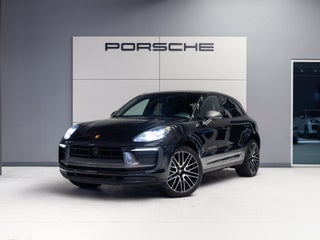 2023 Porsche Macan Macan T