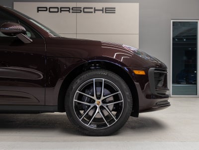 2025 Porsche Macan Macan
