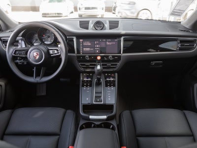 2025 Porsche Macan Macan