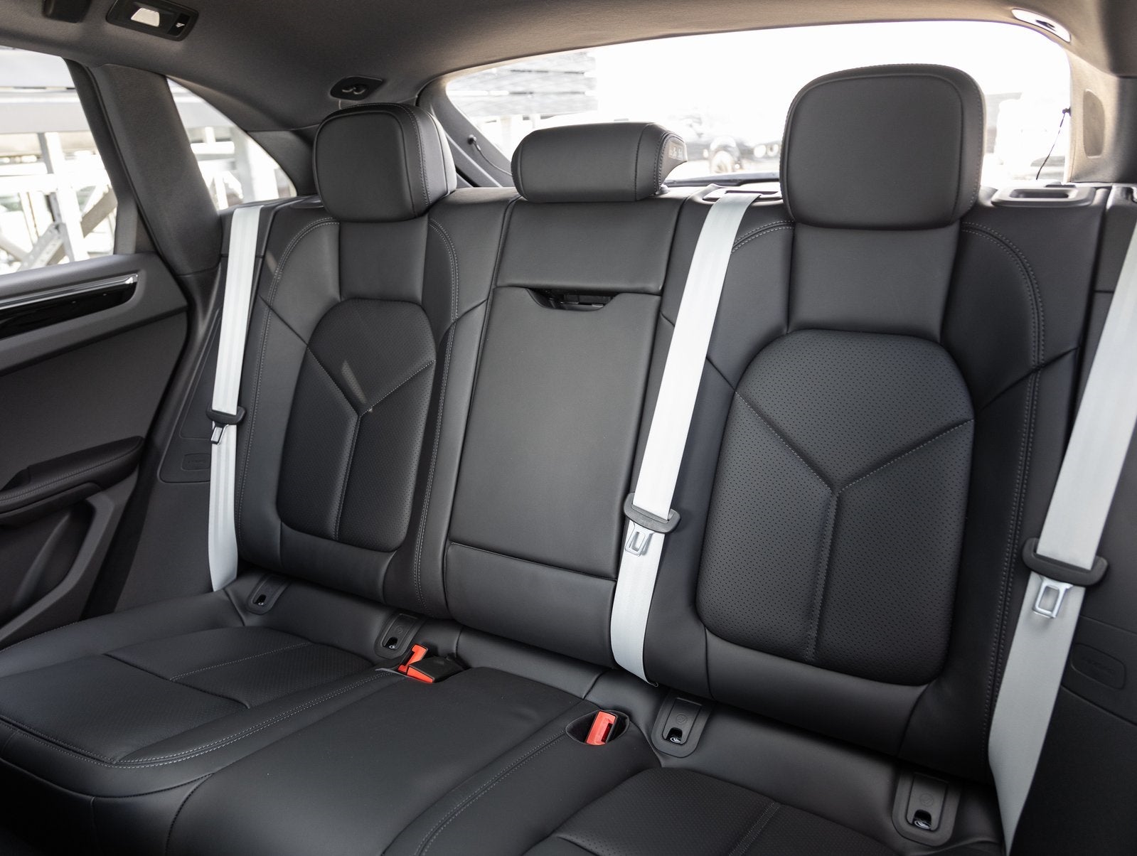 2025 Porsche Macan Macan