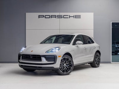 2025 Porsche Macan Macan