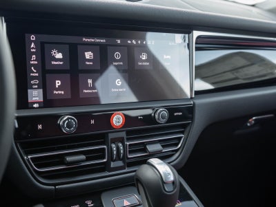 2025 Porsche Macan Macan