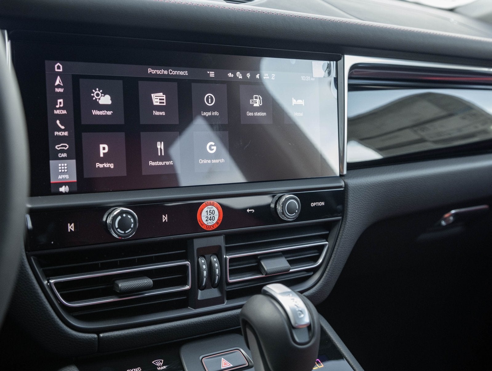 2025 Porsche Macan Macan