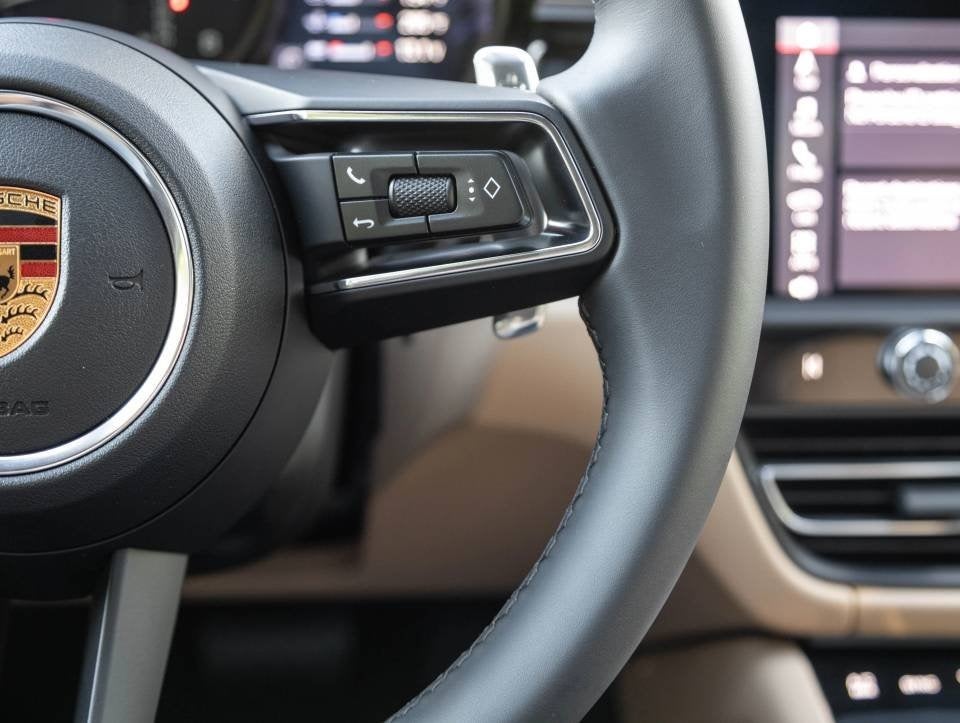 2026 Porsche Macan Macan