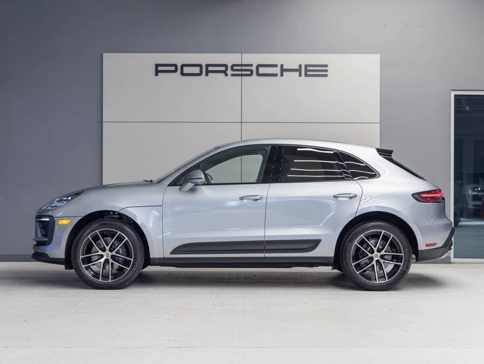 2026 Porsche Macan Macan