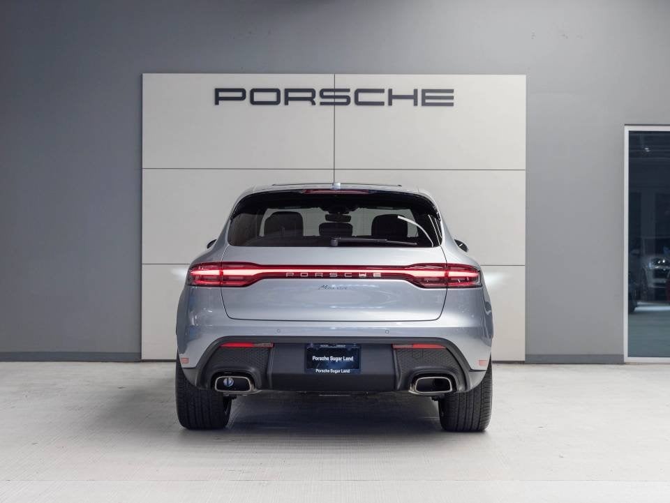 2026 Porsche Macan Macan