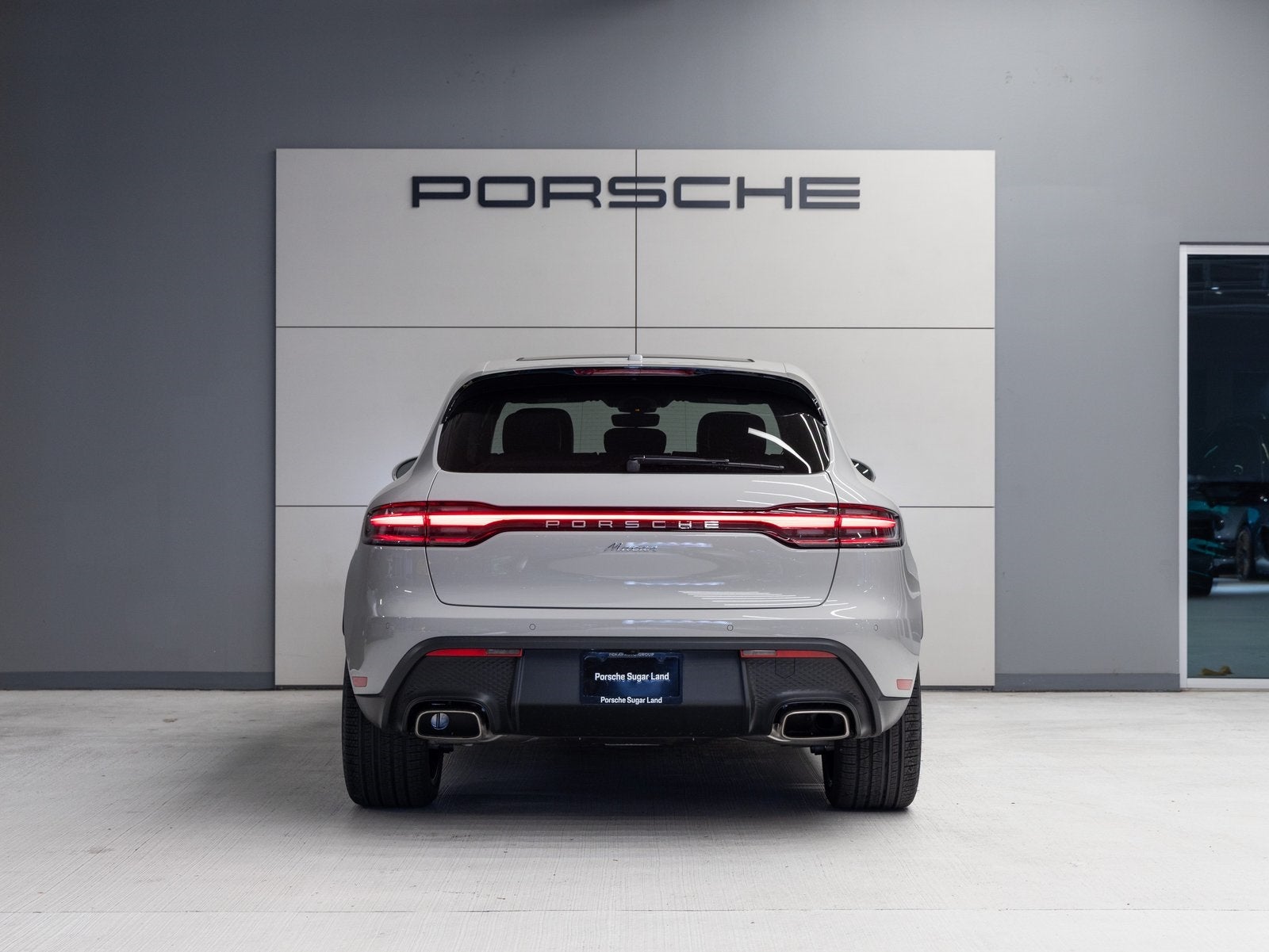 2026 Porsche Macan Macan