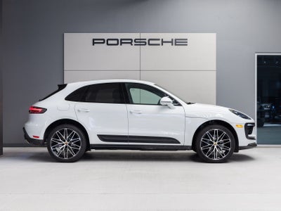 2026 Porsche Macan AWD