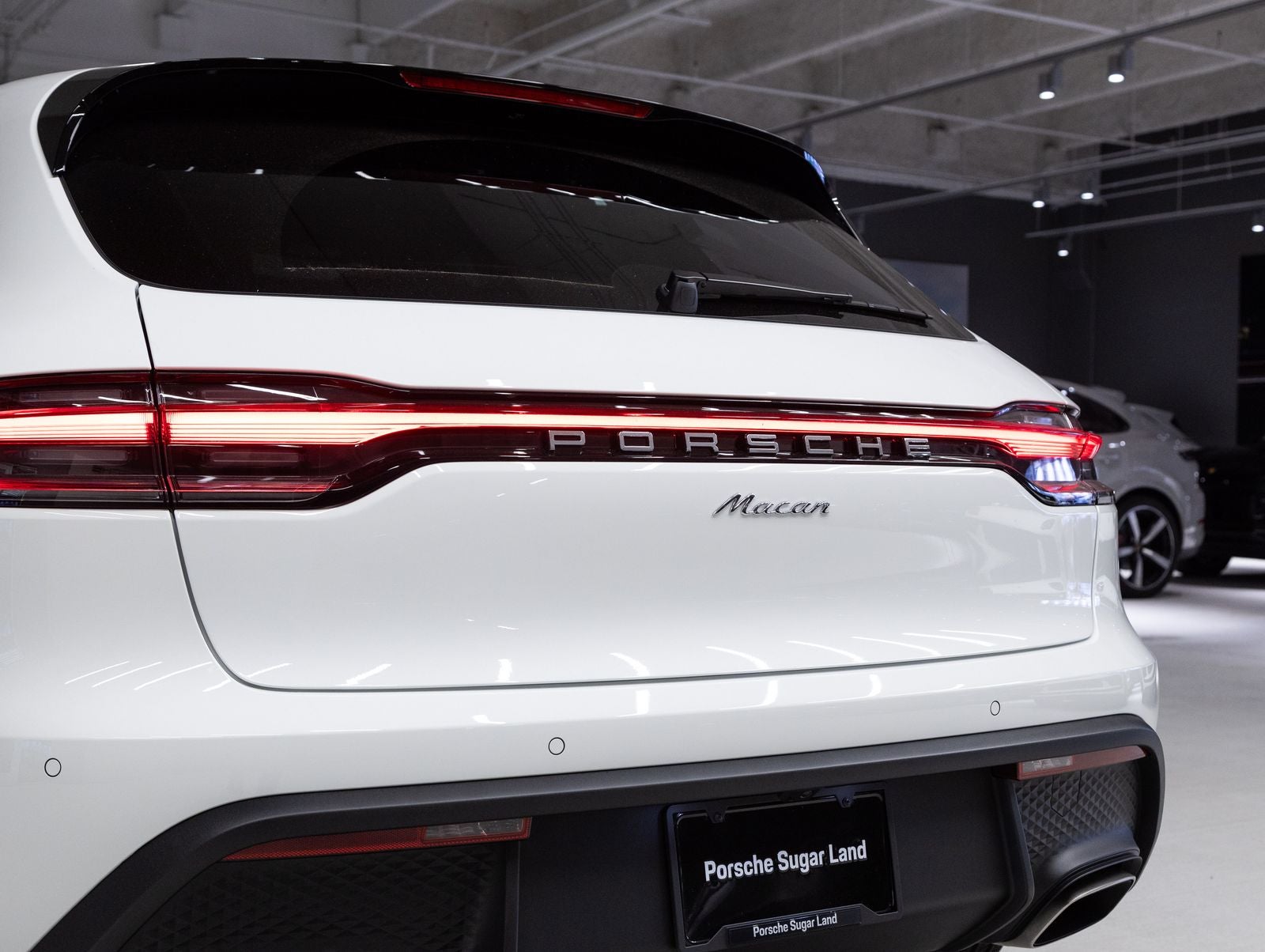 2026 Porsche Macan Macan