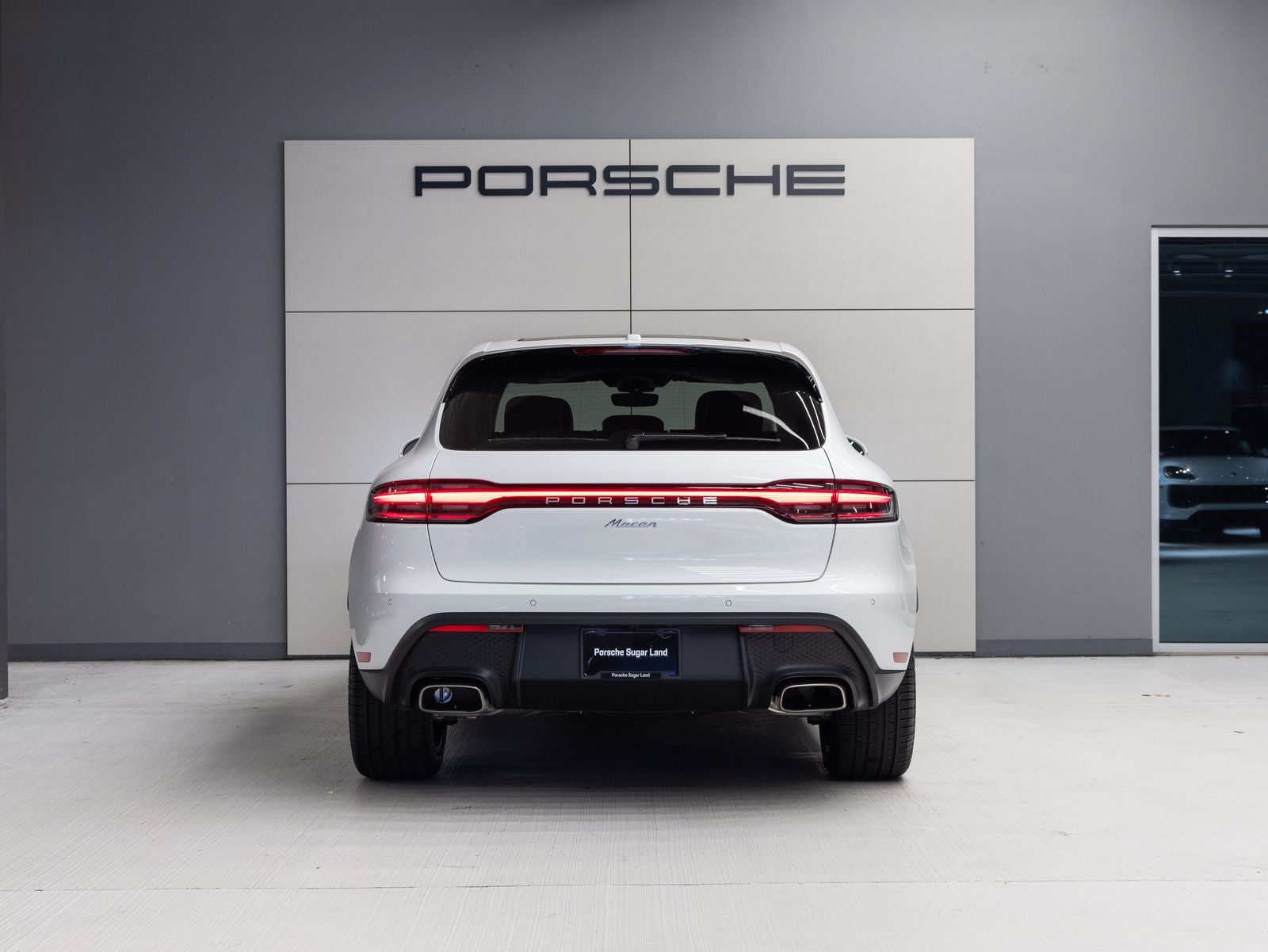 2026 Porsche Macan Macan