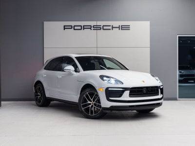 2026 Porsche Macan Macan