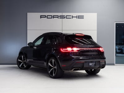 2023 Porsche Macan Macan