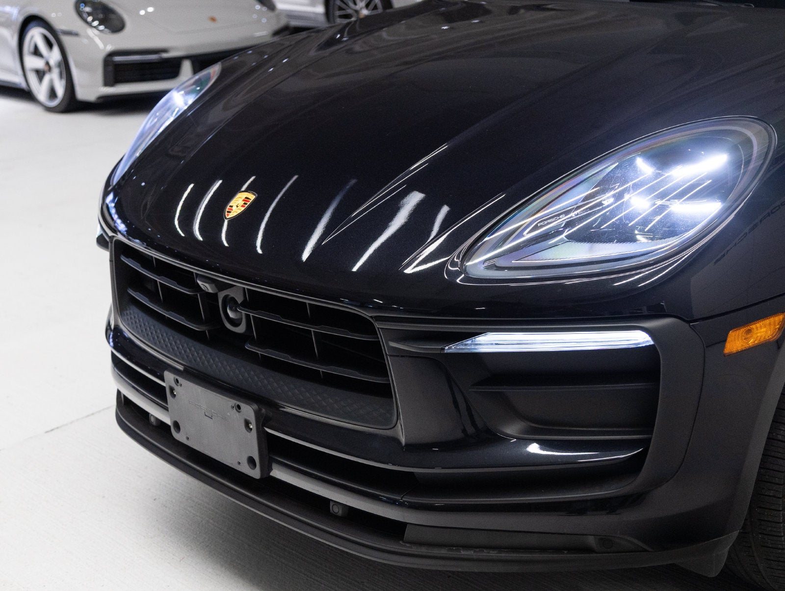 2023 Porsche Macan Macan