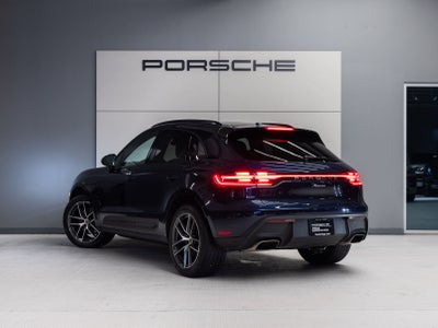 2023 Porsche Macan AWD