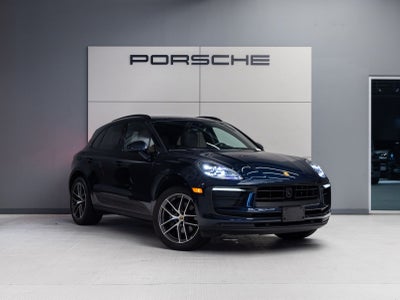 2023 Porsche Macan AWD