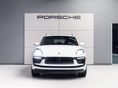 2023 Porsche Macan Macan