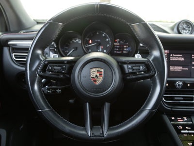 2023 Porsche Macan Macan