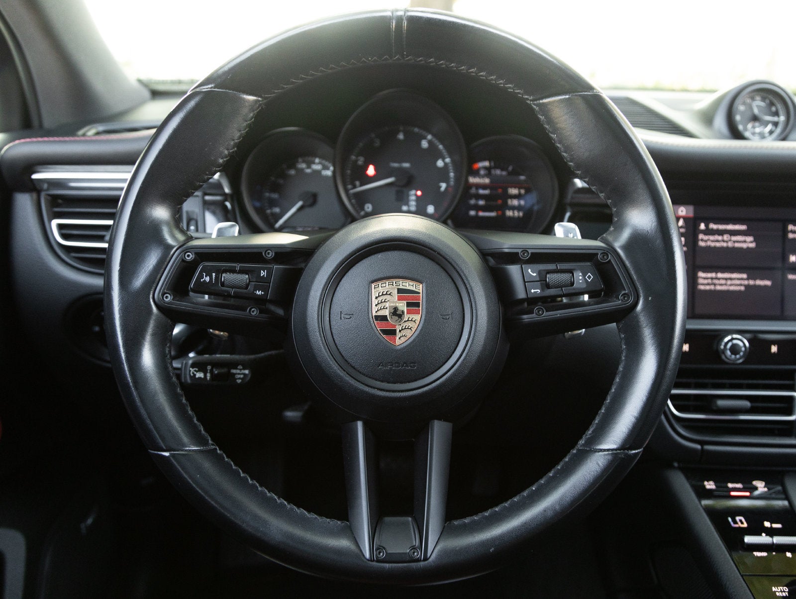 2023 Porsche Macan Macan