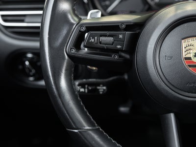 2023 Porsche Macan Macan