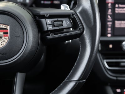 2023 Porsche Macan Macan