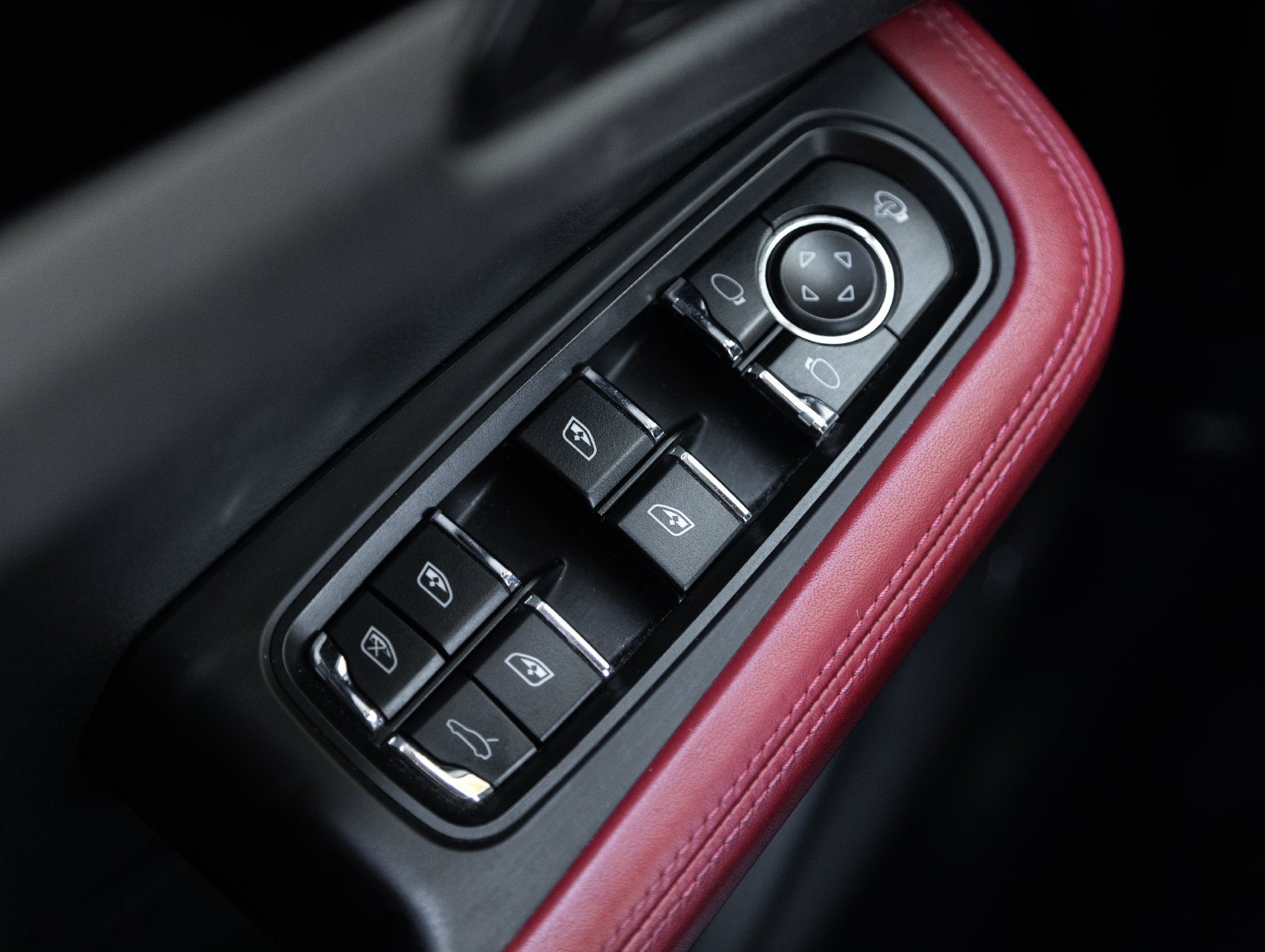 2023 Porsche Macan Macan
