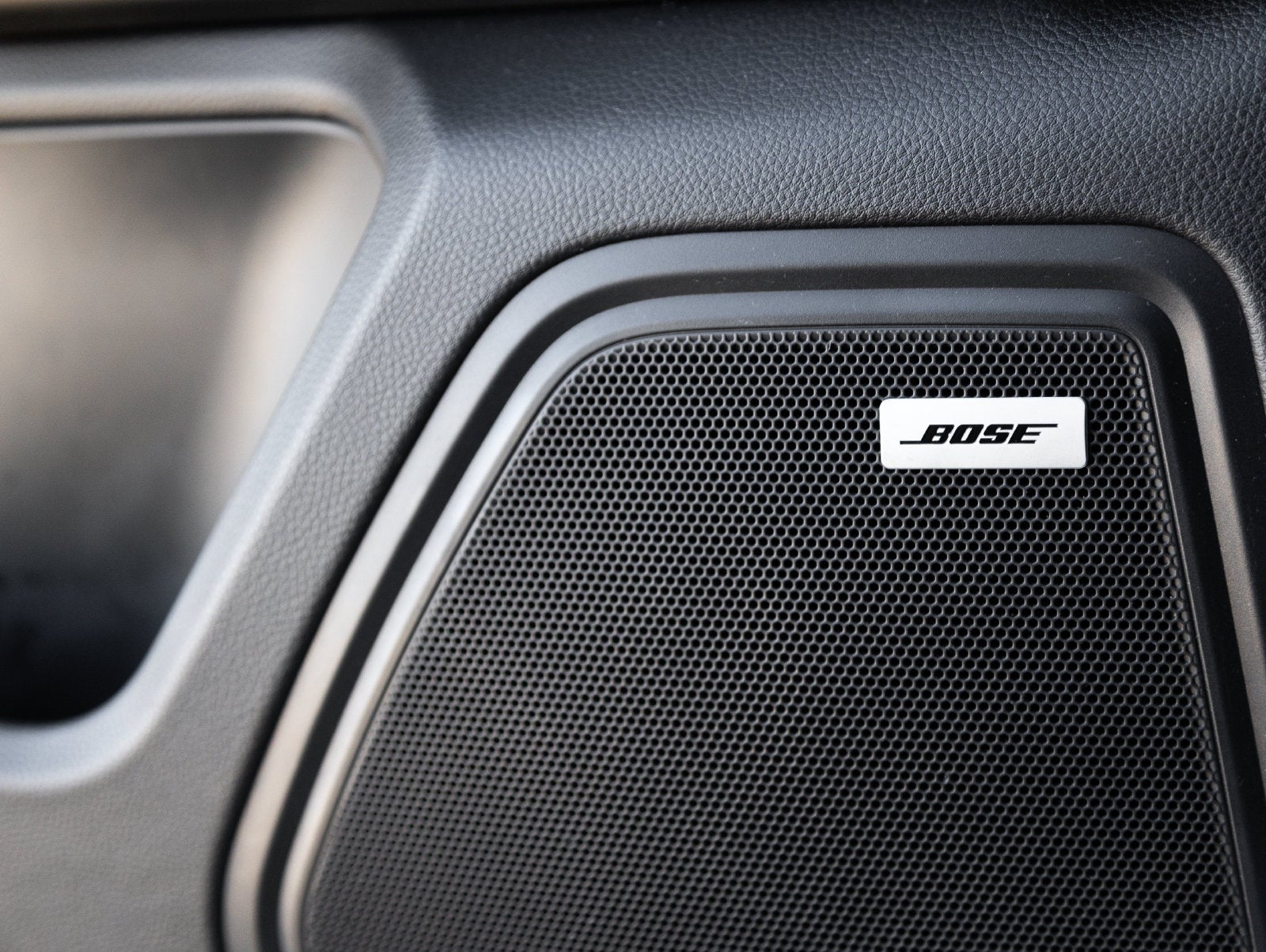 2023 Porsche Macan Macan