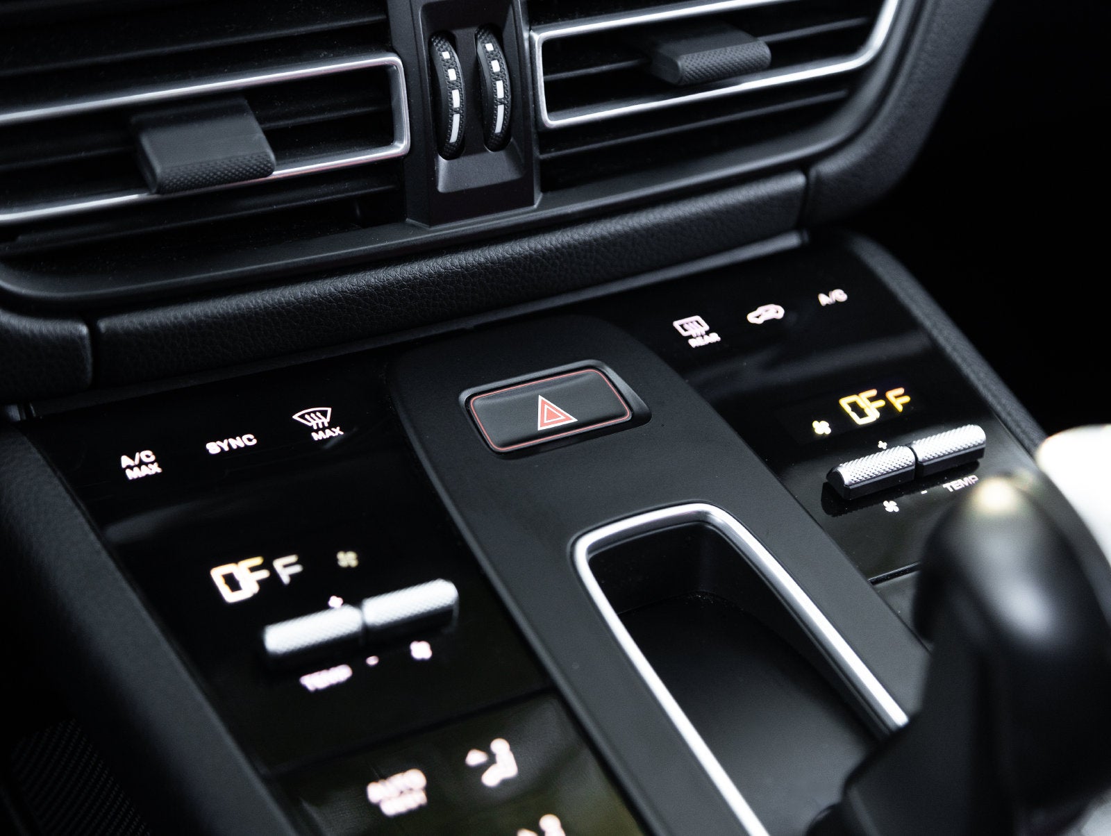 2023 Porsche Macan Macan