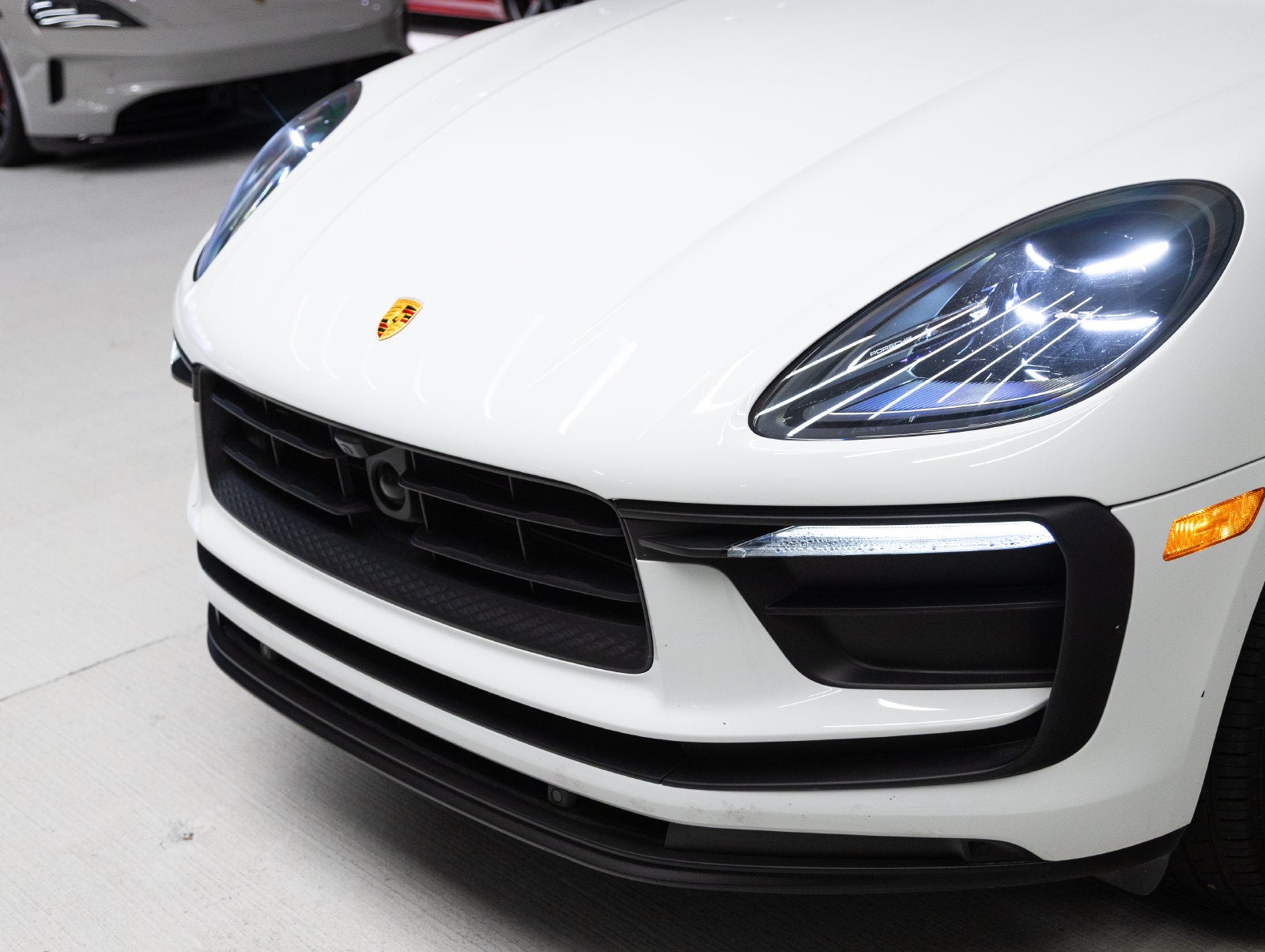 2023 Porsche Macan Macan