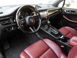 2023 Porsche Macan Macan