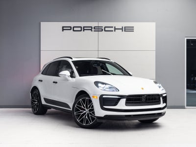 2023 Porsche Macan Macan