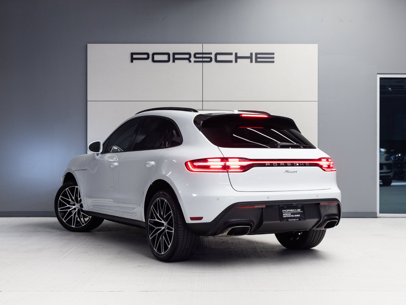 2024 Porsche Macan Macan