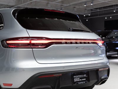 2026 Porsche Macan Macan