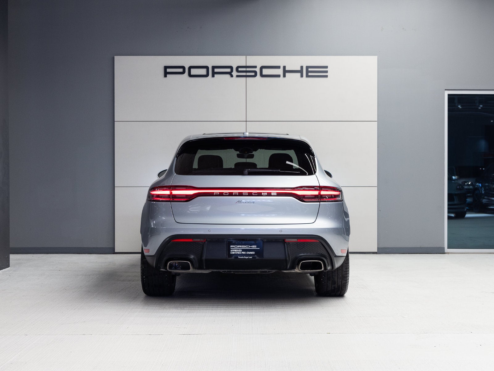 2026 Porsche Macan Macan