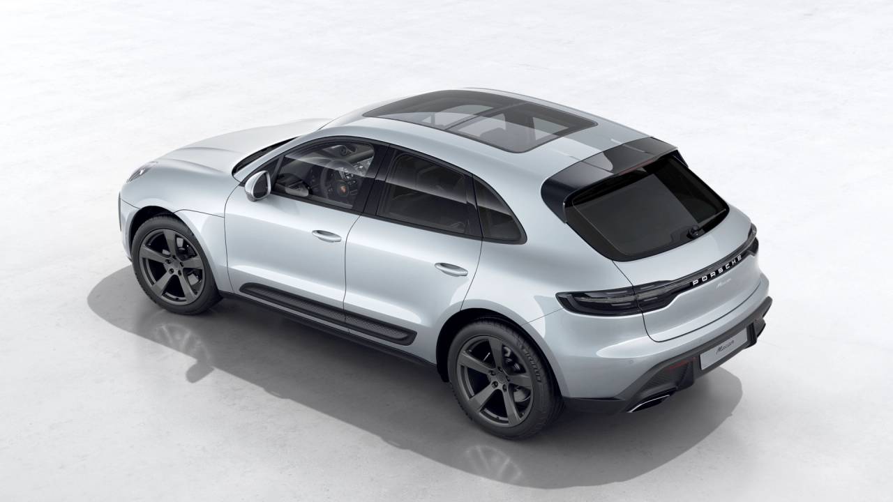 2026 Porsche Macan AWD