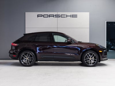 2026 Porsche Macan AWD