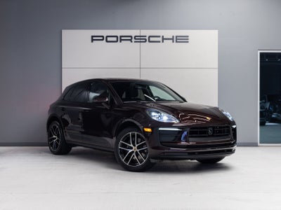 2026 Porsche Macan AWD