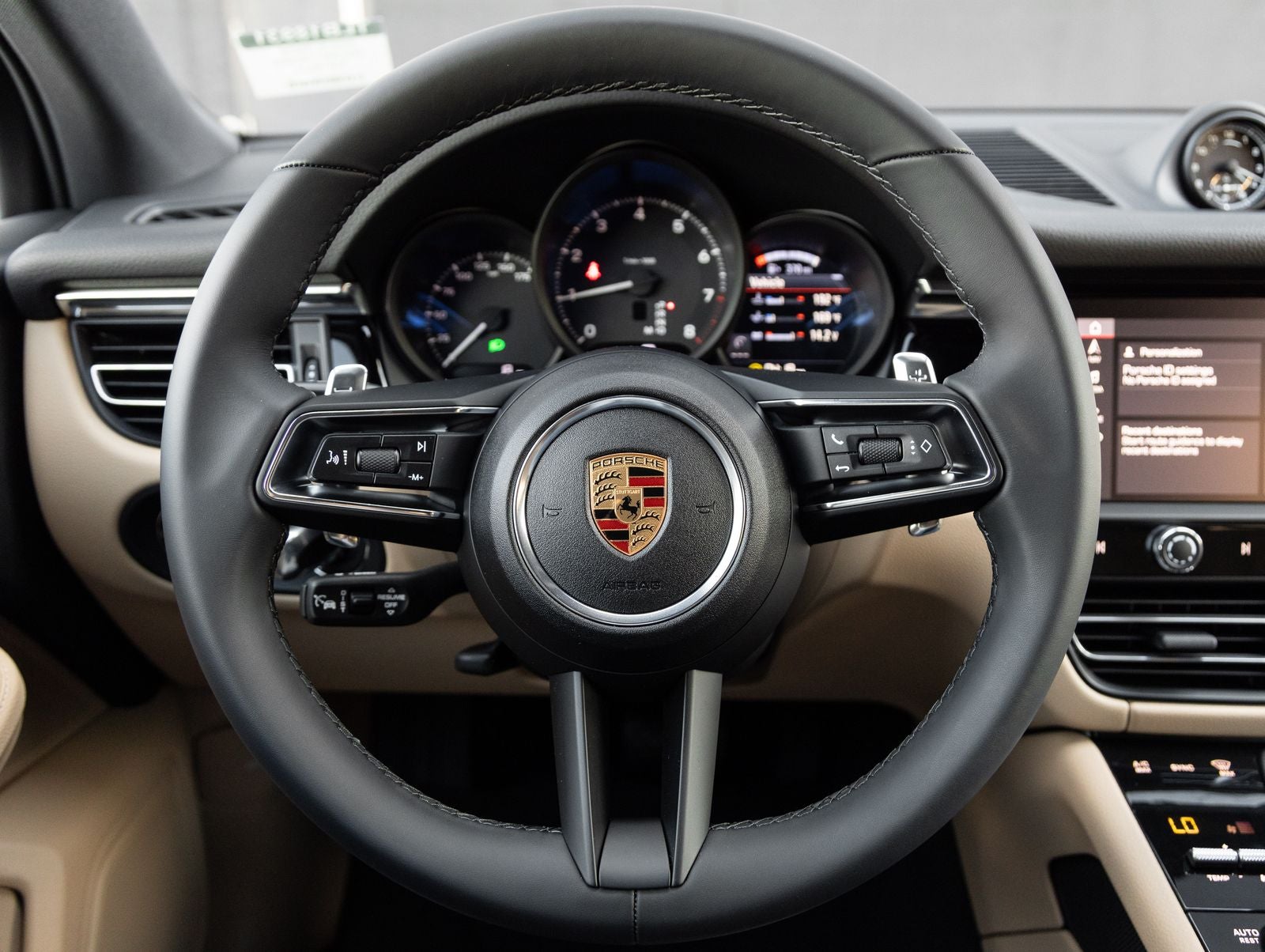 2026 Porsche Macan Macan