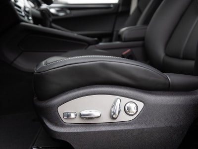 2026 Porsche Macan Macan T