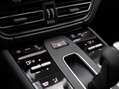 2026 Porsche Macan Macan T