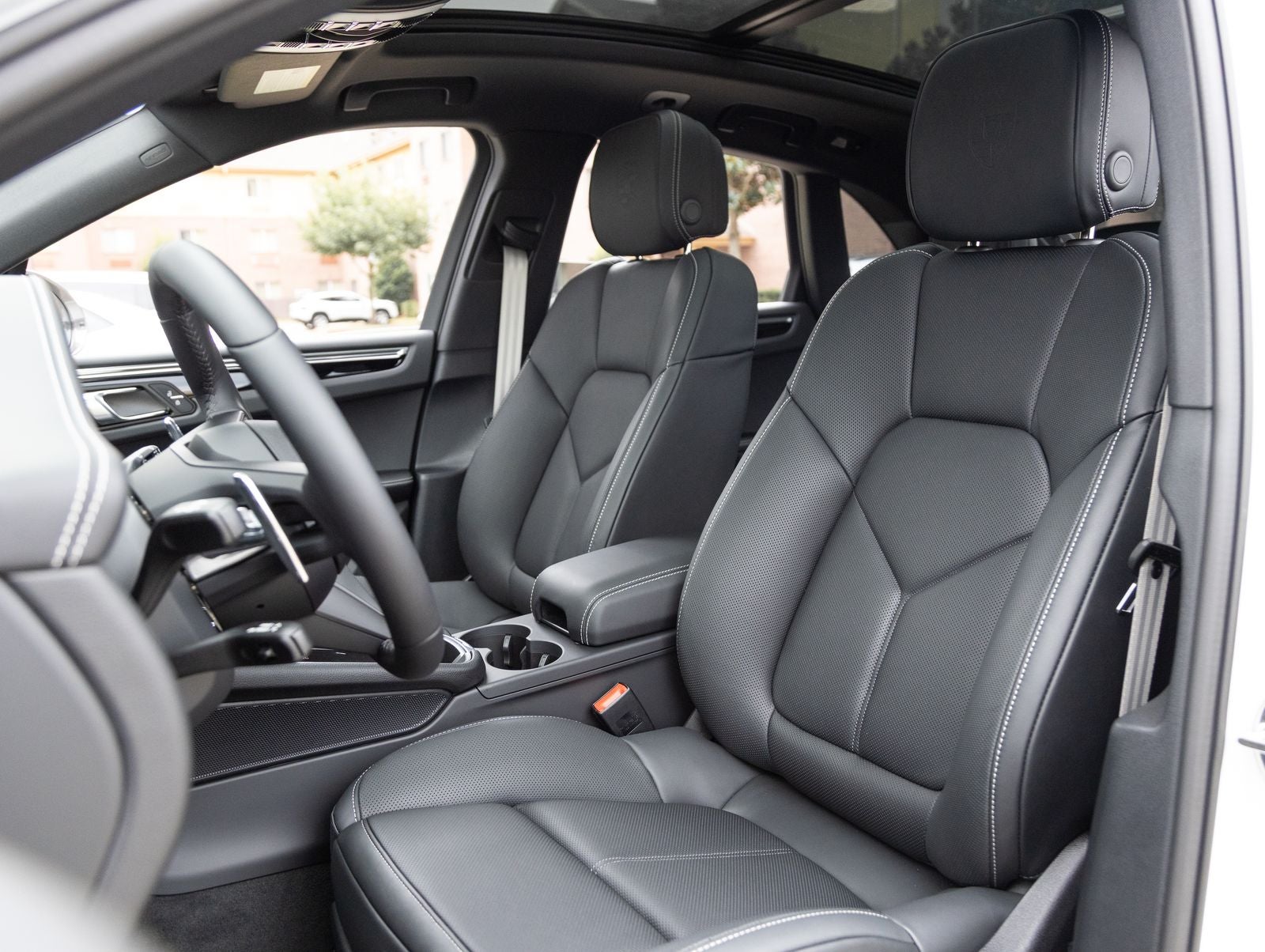 2026 Porsche Macan Macan T
