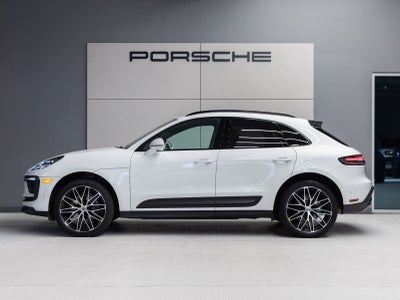 2023 Porsche Macan AWD