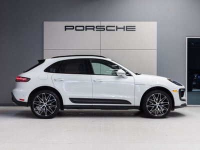 2023 Porsche Macan AWD