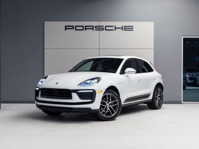 2023 Porsche Macan Macan
