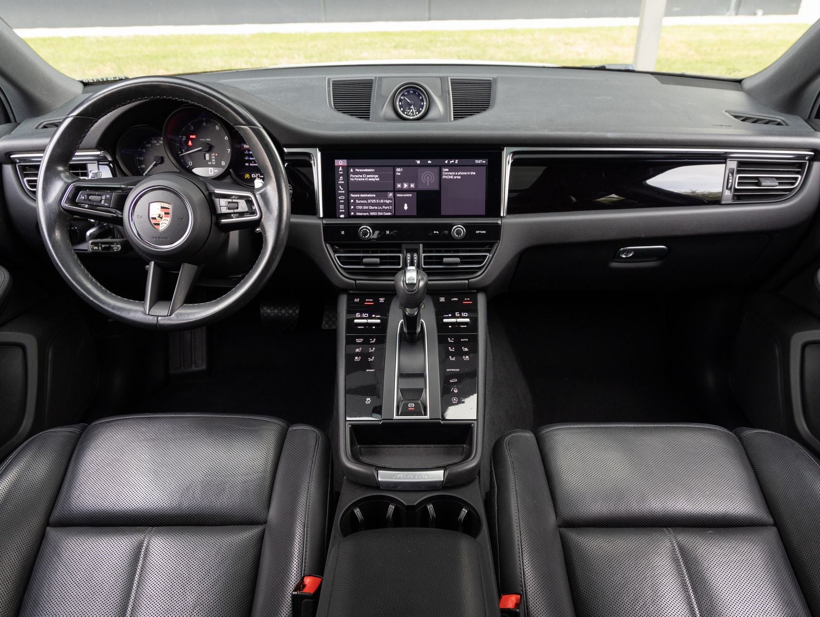2023 Porsche Macan Macan