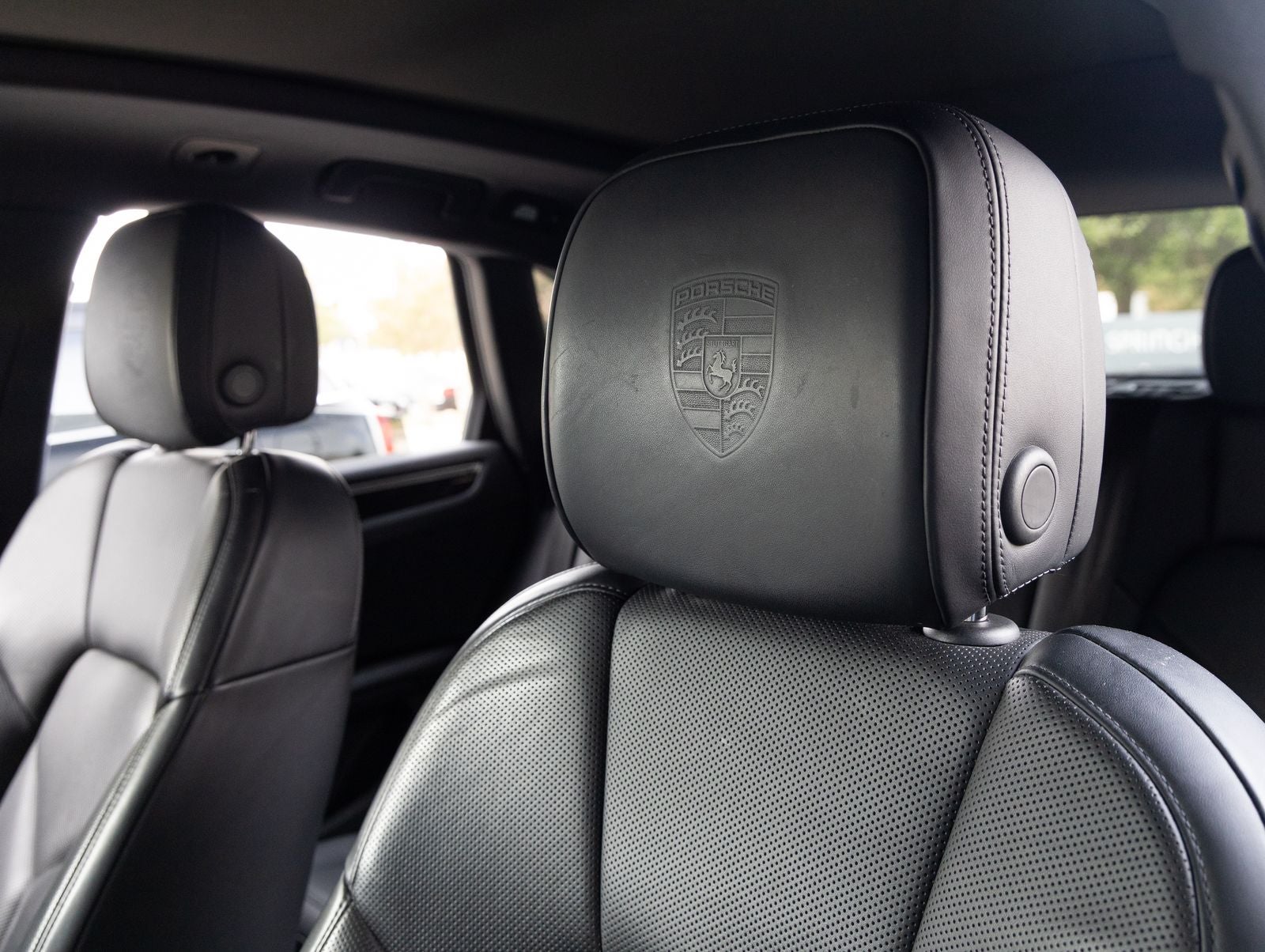 2023 Porsche Macan Macan