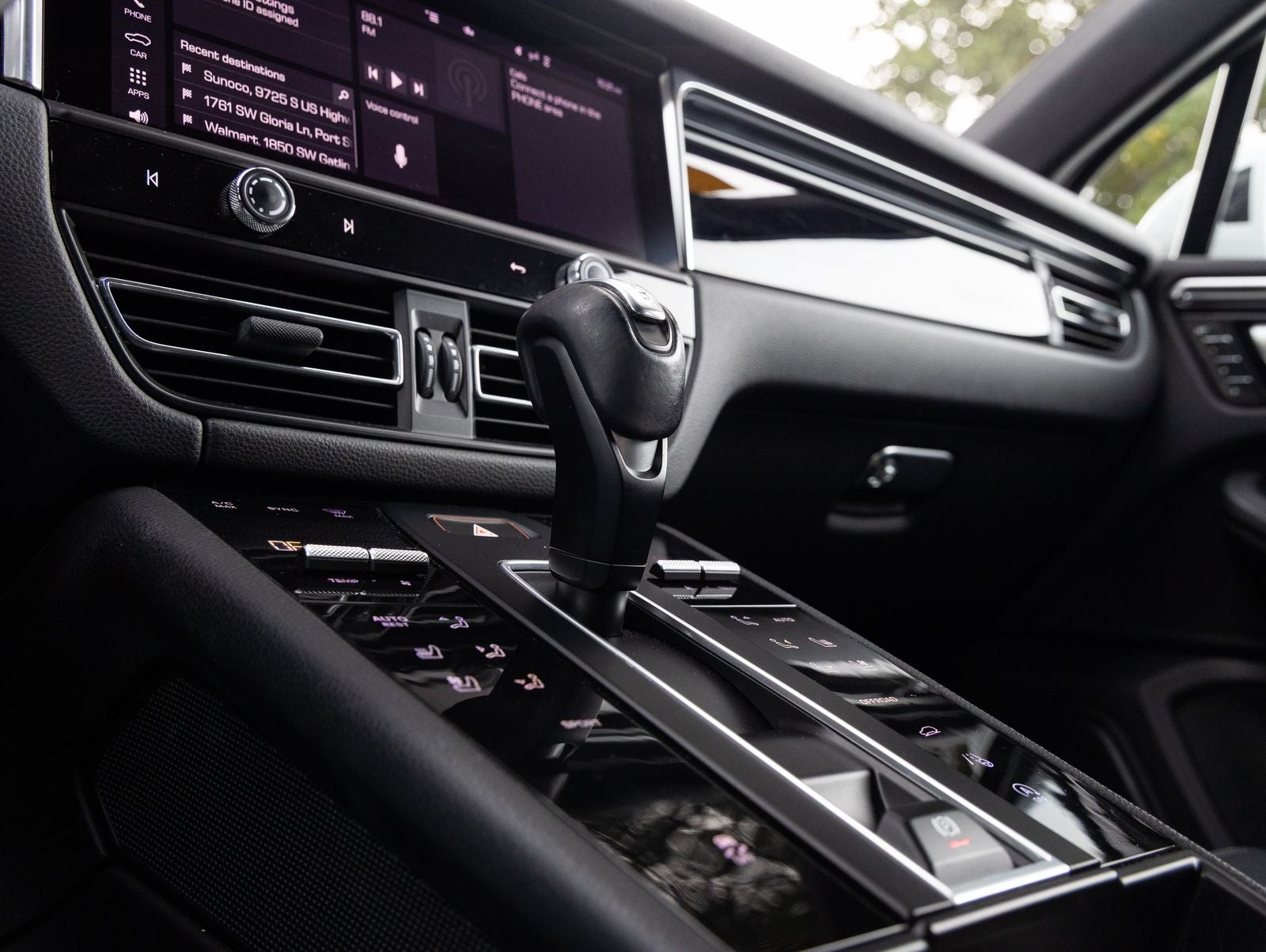 2023 Porsche Macan Macan