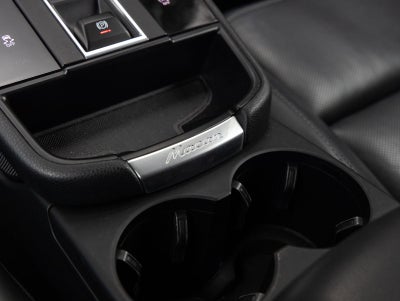 2023 Porsche Macan Macan