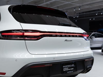 2023 Porsche Macan Macan